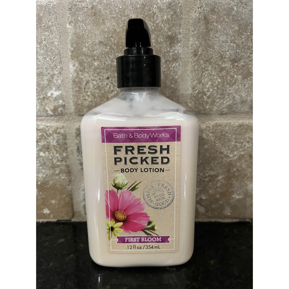 Rare Bath & Body Works Fresh Picked First Bloom Body Lotion 12 fl. Oz NEW